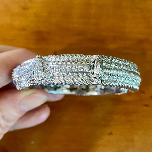 Judith Ripka Sterling Silver Heart Pavé Diamoniques Cuff Bracelet size 7” - Picture 4 of 12